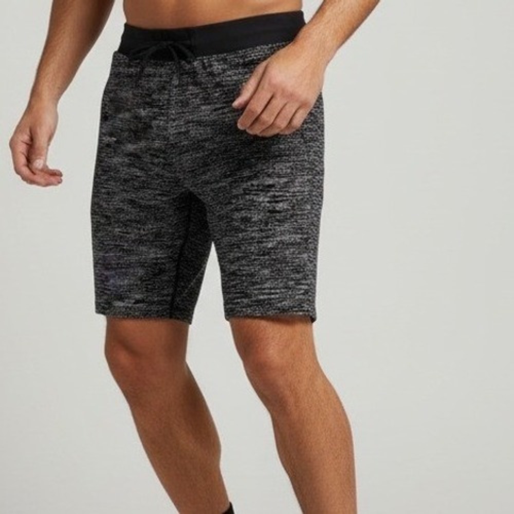 Lululemon T.H.E. Short 9" Nulux Liner All Court Texture White Black Medium